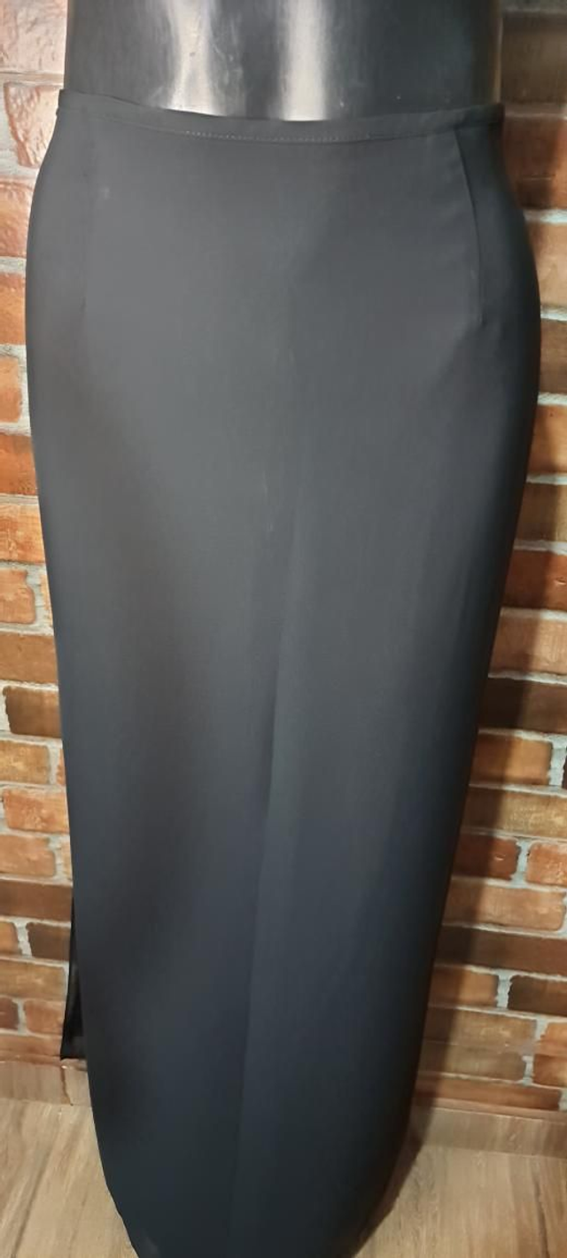 Saia Preta Longa, T/Gg