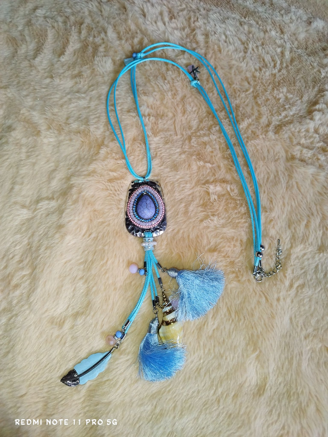 Collier bohème turquoise – Pendentif ethnique &amp; pampilles marines