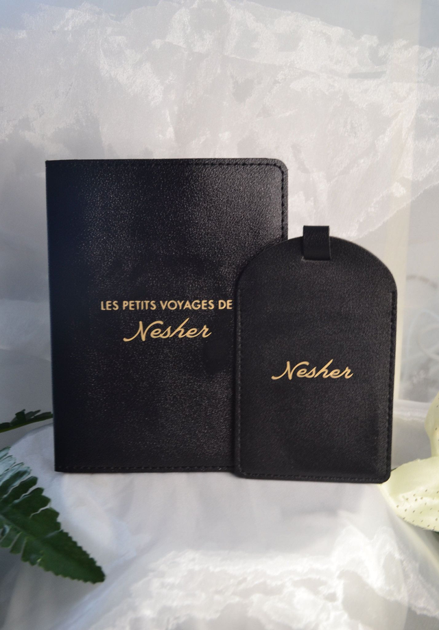 Étui passeport et étiquette baguage