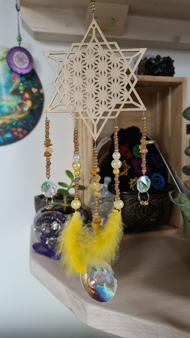 🌈 Attrape-soleil plumes jaune