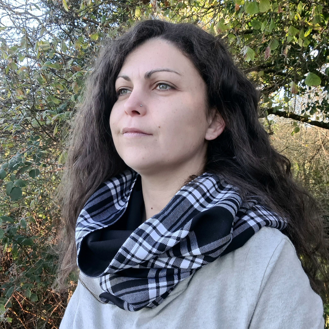 Maxi tour de cou Menzies Black and White