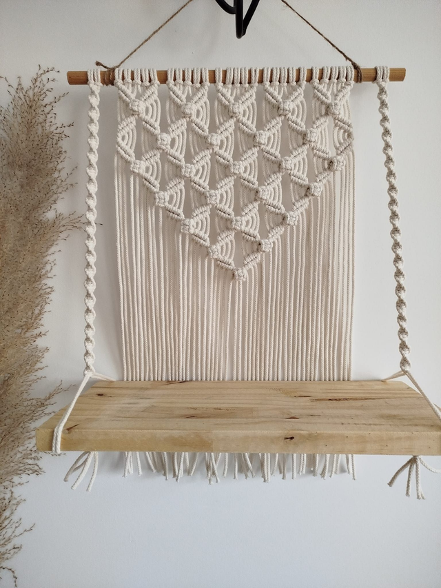 Étagère à suspendre en macramé