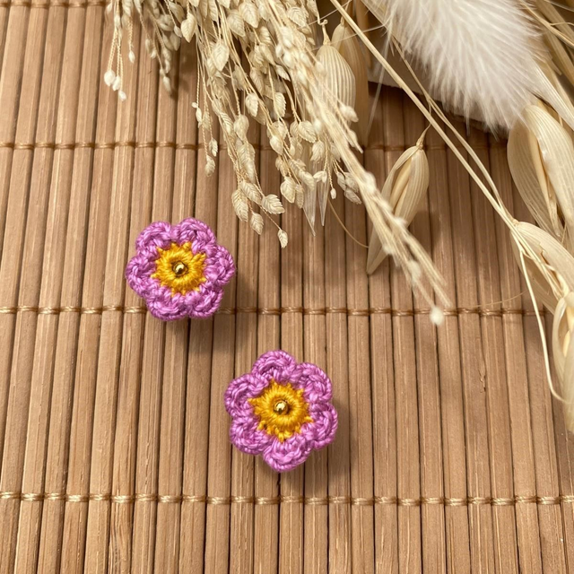 Puces d’oreilles Fleurettes ~ Rose / Jaune
