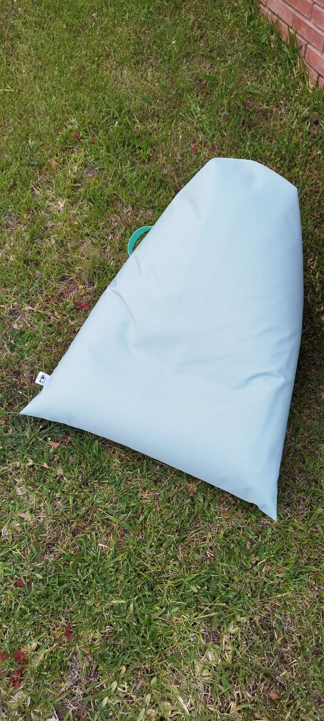 Puff praia/piscina verde menta 