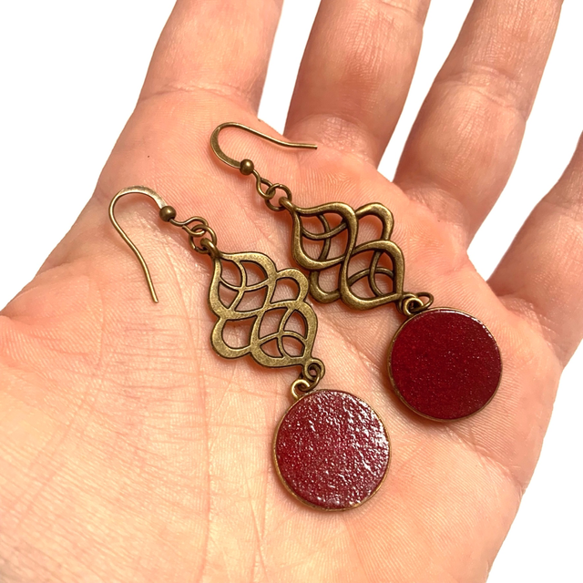 Boucles d'Oreilles Rondes & Entrelacs - Capsule de Janvier 2025