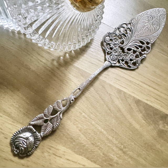 Pelle à tarte Rose 3 