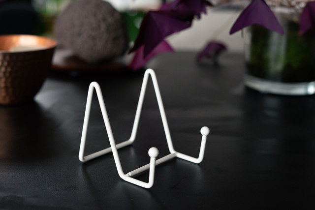 Support blanc pour calendrier vertical