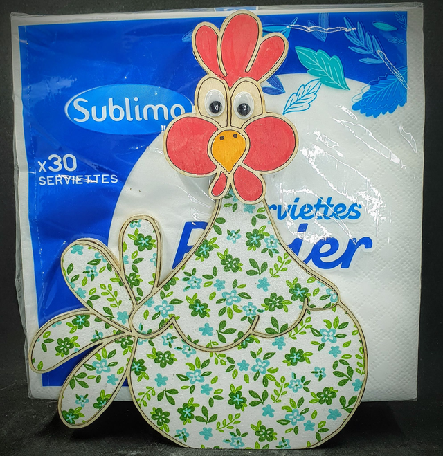 Distributeur de serviettes