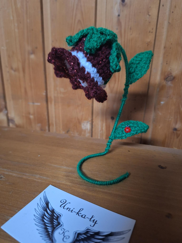 Kleine Blumenlampe gehäkelt 