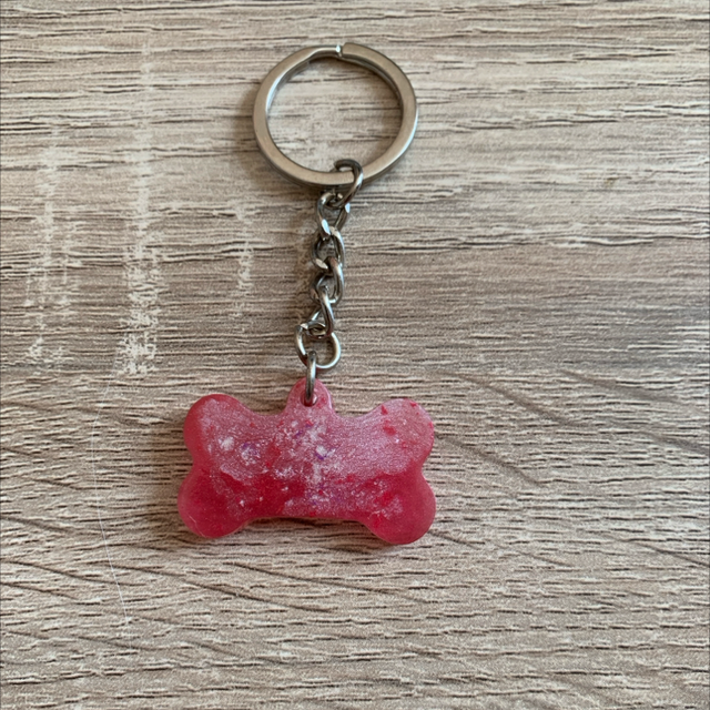 Porte-clés pendentif os S
