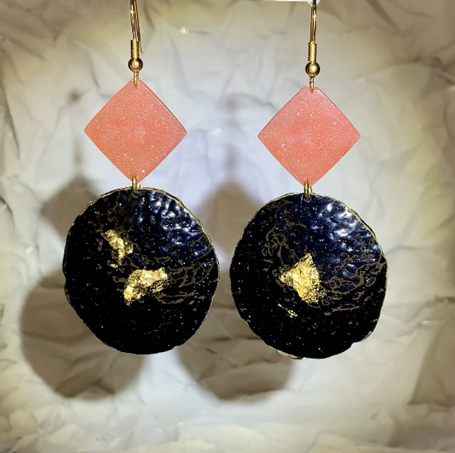 BO Skiny rose poudré noir feuilles d’or 