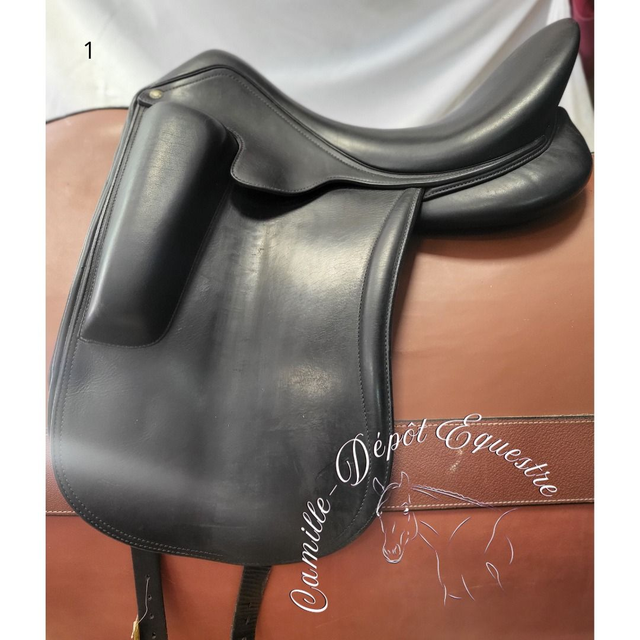 Selle de dressage Aulion 17" – 2022