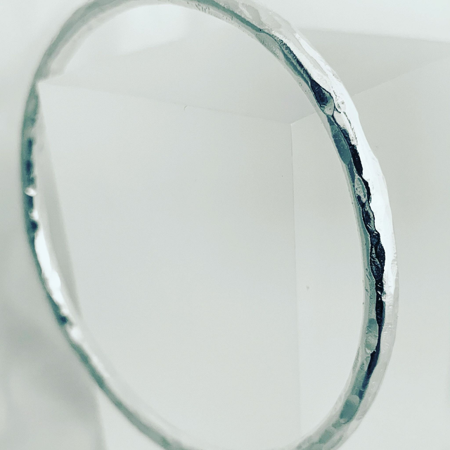 4mm  Hammered Bangle