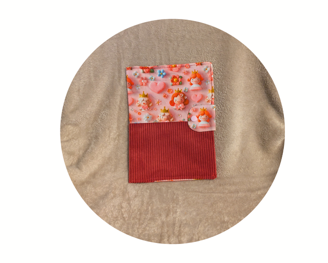 Protège carnet de santé rose/rouge