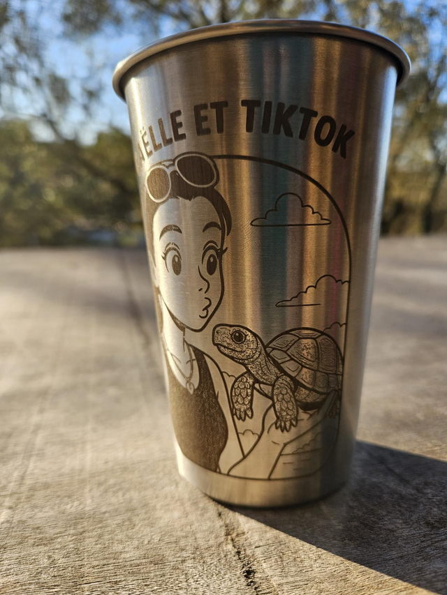 Gobelet "Gaelle et Tiktok "