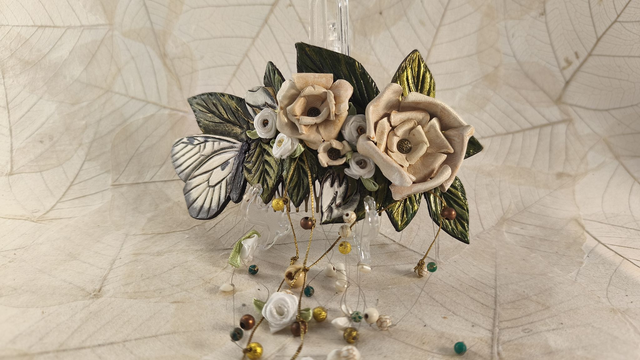 Peigne de mariage roses et papillon 2