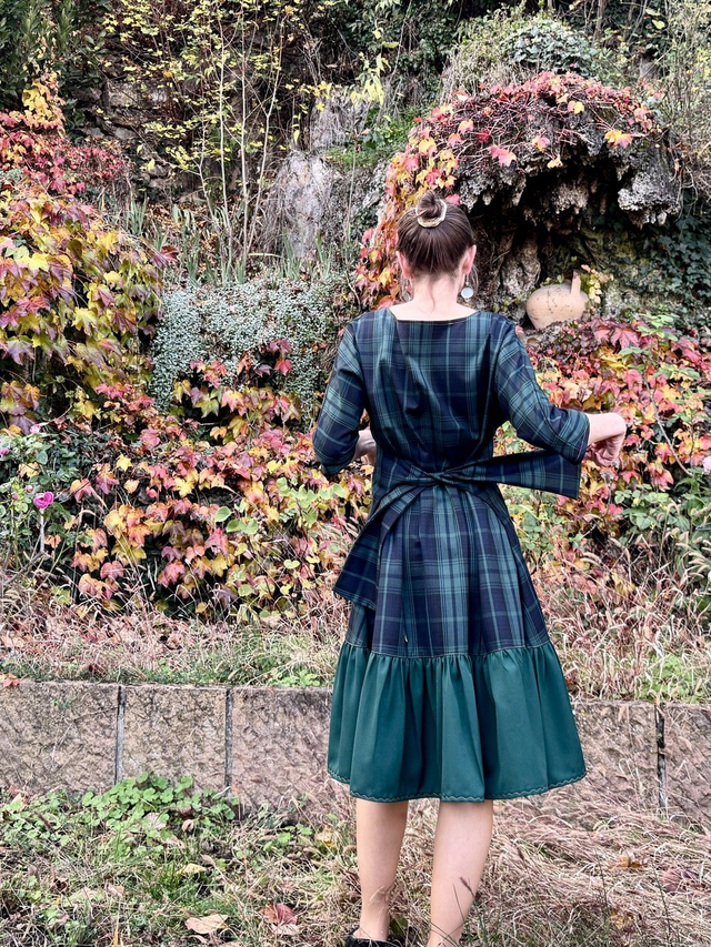Robe Folkado verte tartan