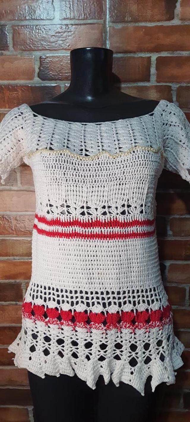 Blusa De crochê Branco Com Vermelho T/p