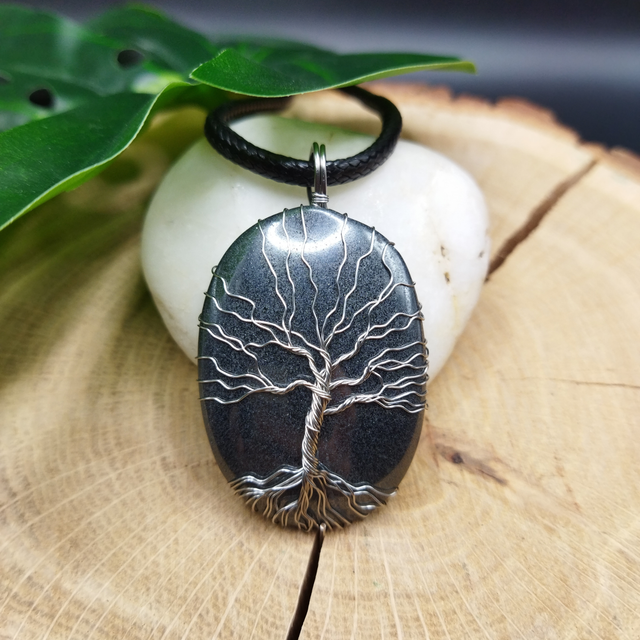 Pendentif Arbre de vie Hématite