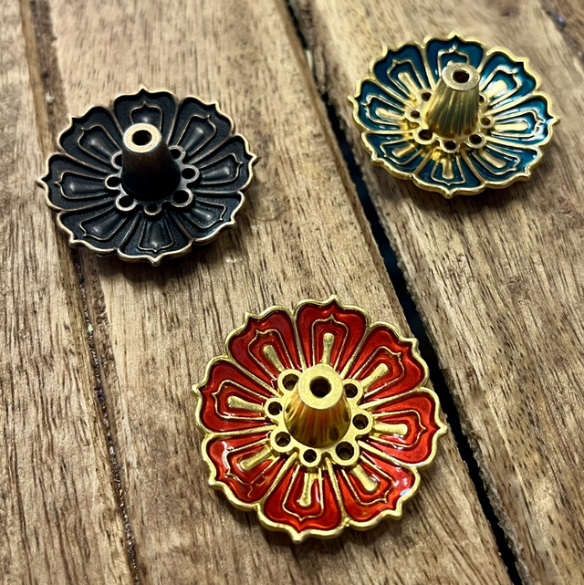 Suitsukealusta Lotus 1kpl 