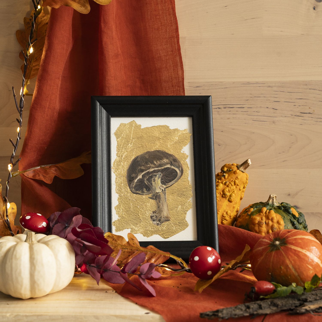 Peinture à l&#039;huile - champignon de Paris sur fond d&#039;or