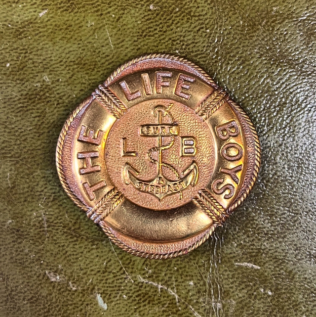 A Vintage Boys Brigade “The Life Boys” Badge