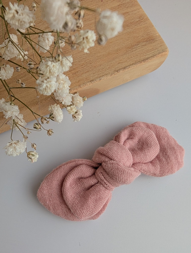 Barrette Noeud Romane pince crocodile tons rose