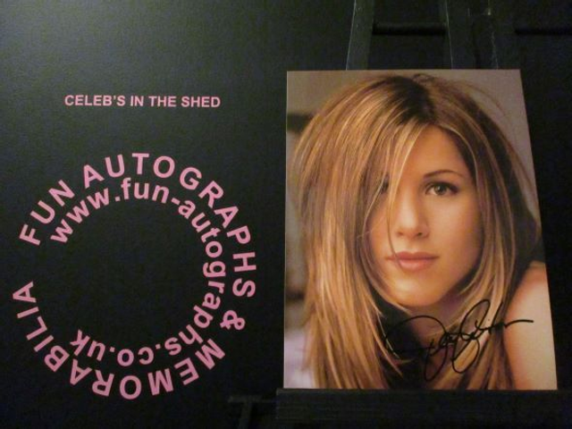 Jennifer Ainston Original Pre-Print 7x5 Photograph