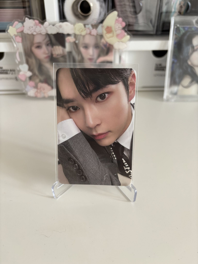 PC OFFICIEL DE HANBIN DE ZB1