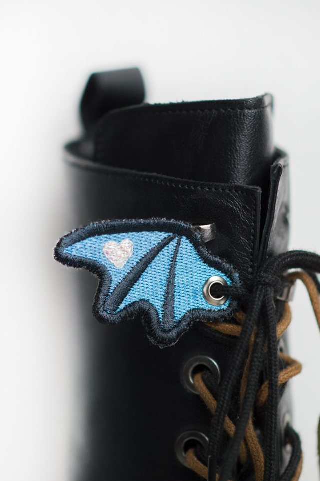 Ailes chaussures MINI DÉMON
