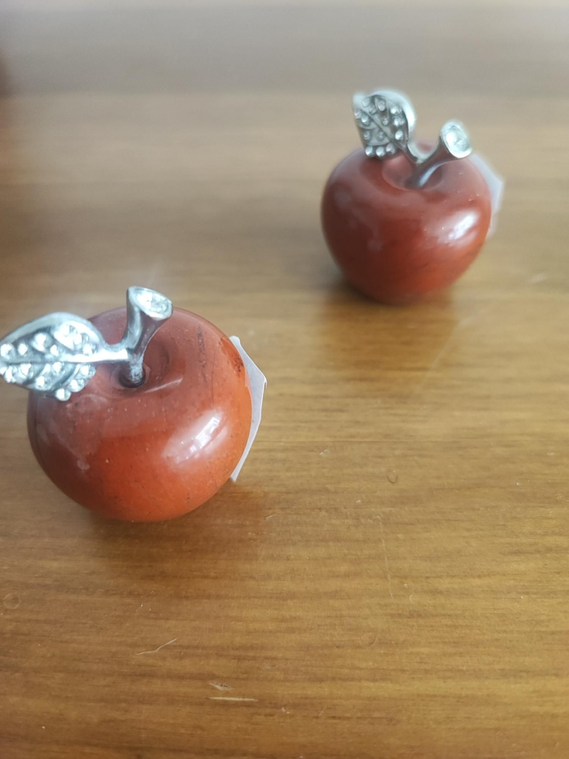 Pomme jaspe rouge 