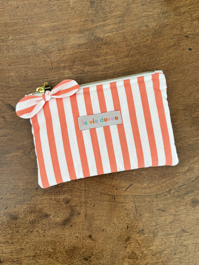 Pochette plate matelassée M