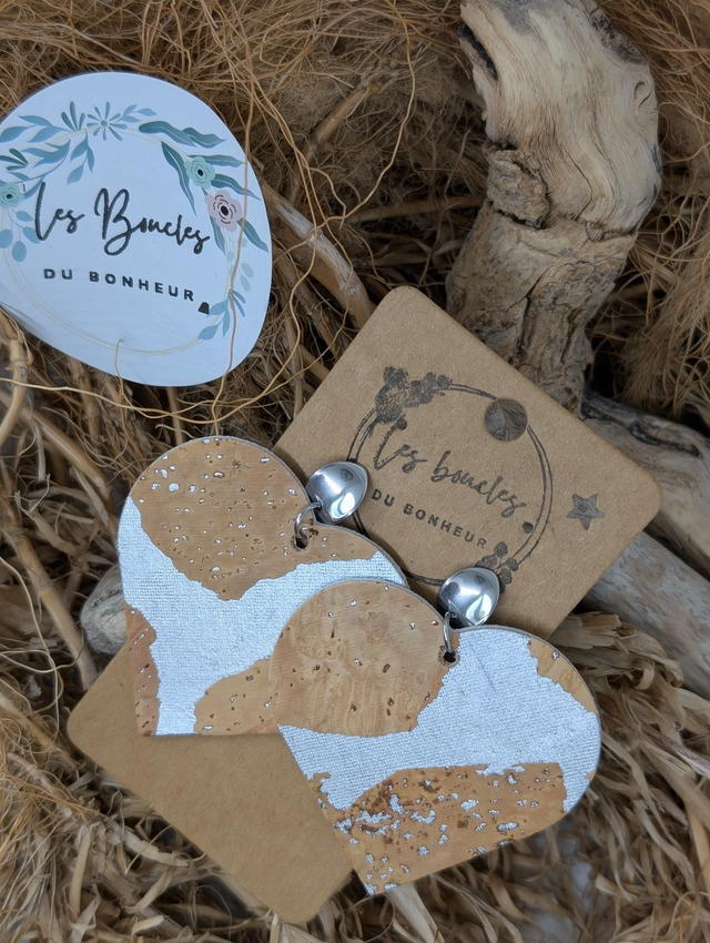 Boucles d&#039;oreilles Coeur ❤️ cuir et liège c001