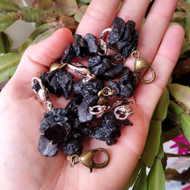 Tektite Clips