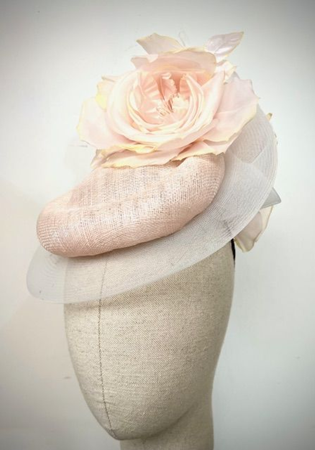 Pale peach crinoline with roses