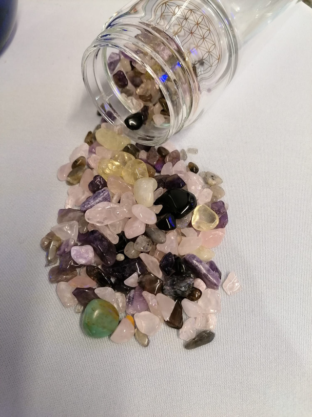 Out of Silence Mischung mit Glasflasche und Hülle