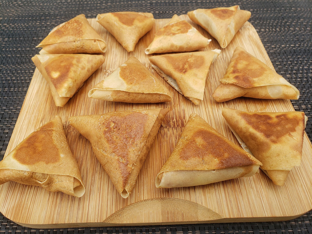 6 Samoussas de froment garnis