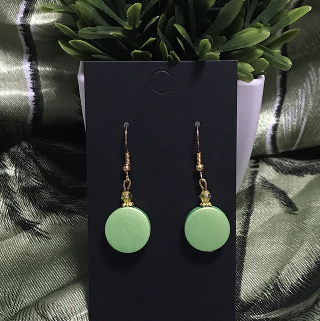 Green Dangling Earrings- GDE61