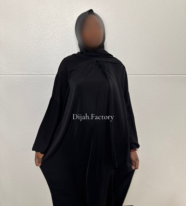 Abaya voile intégré NOIR