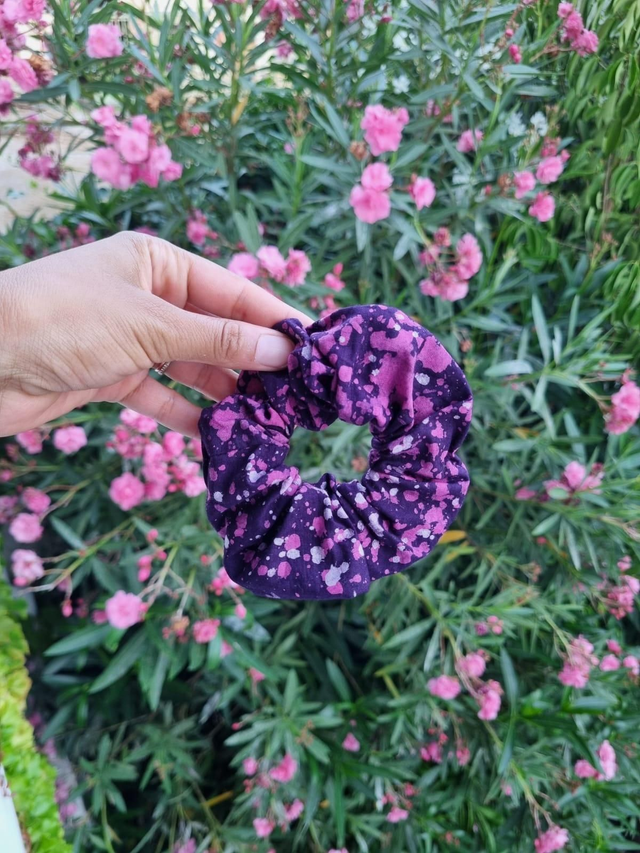 Chouchou motif pluie florale 🌸