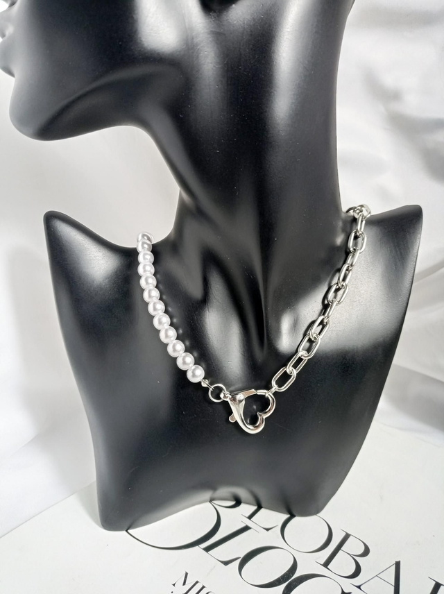 Colar com mosquetão heart