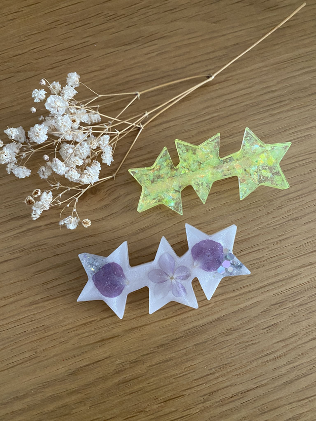 Barrette Madeleine - hortensia et flocons jaune fluo