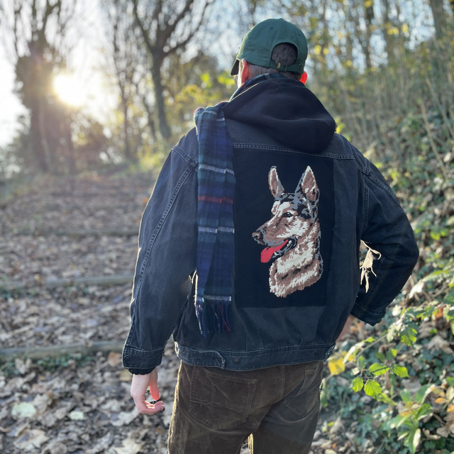Veste en jean noire "Berger Allemand" (Taille M)