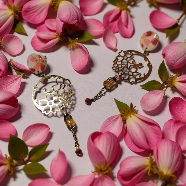 Boucles d'oreilles pendantes japonaises