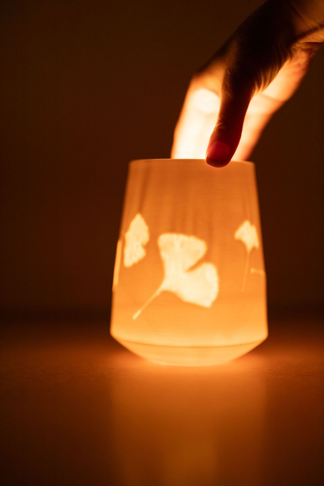 Geschenkbox Floral Light M // Ginkgo