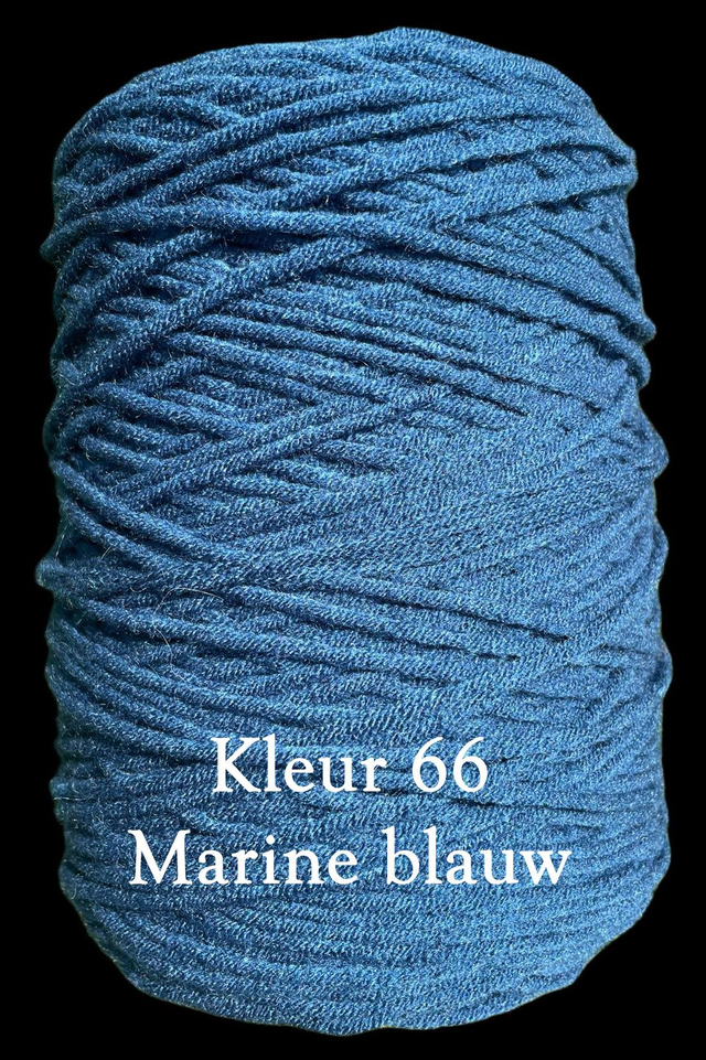 Tufting Yarns 400 gram 8 draads dik