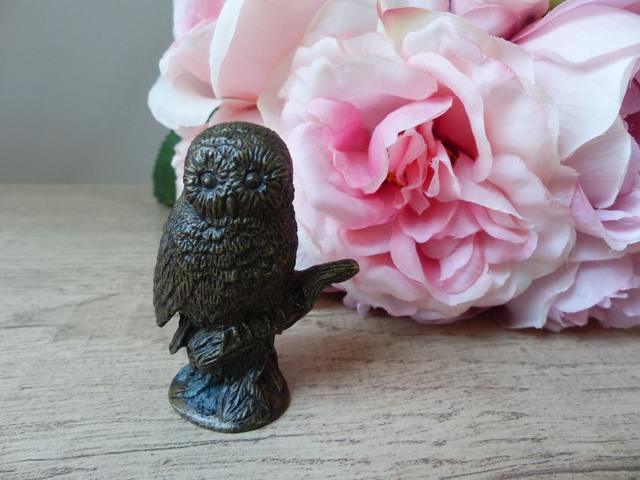 Ancien et rare chouette miniature en laiton The Franklin Mint 1988, chouette sur une branche collection bibelot oiseau objet de vitrine