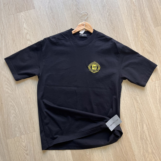 Balenciaga T-Shirt black Manchester logo Size XL - NEW