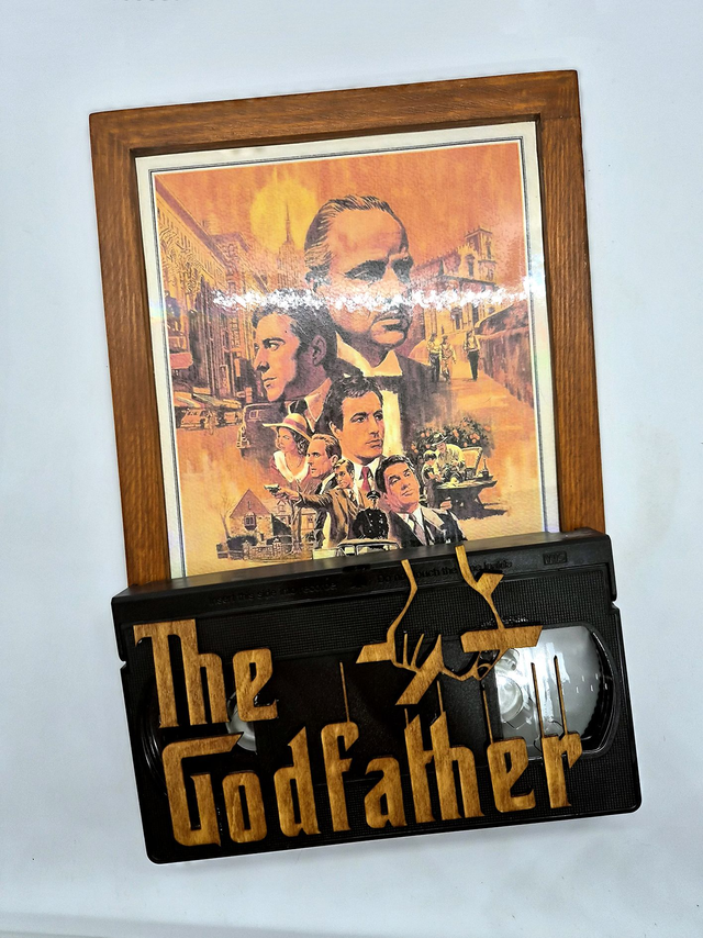 Cadre en bois avec cassette - Le parrain 