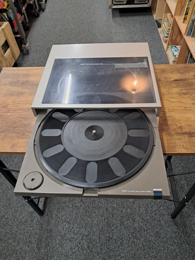 AIWA LX-100
